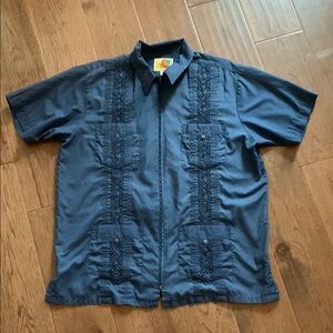 Guayabera Navy Blue Short Sleeve Shirt Men’s size medium